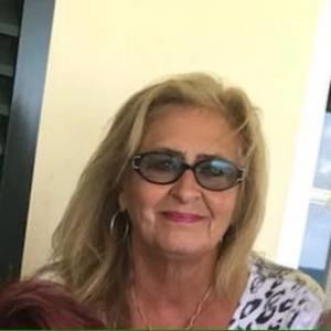 Meet your Posher, Karen d'amelio